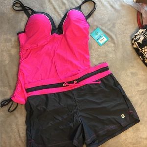 NWT Free Country swimsuit